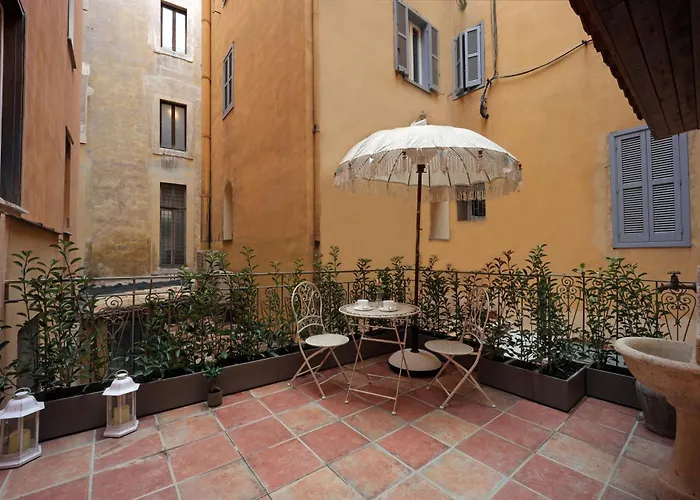 NSM 71VIADELCORSO Luxury Con Terrazzo
